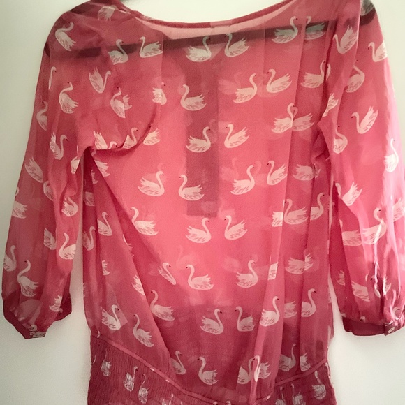 Sheer blouse - Picture 2 of 4